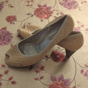 Open toe heels